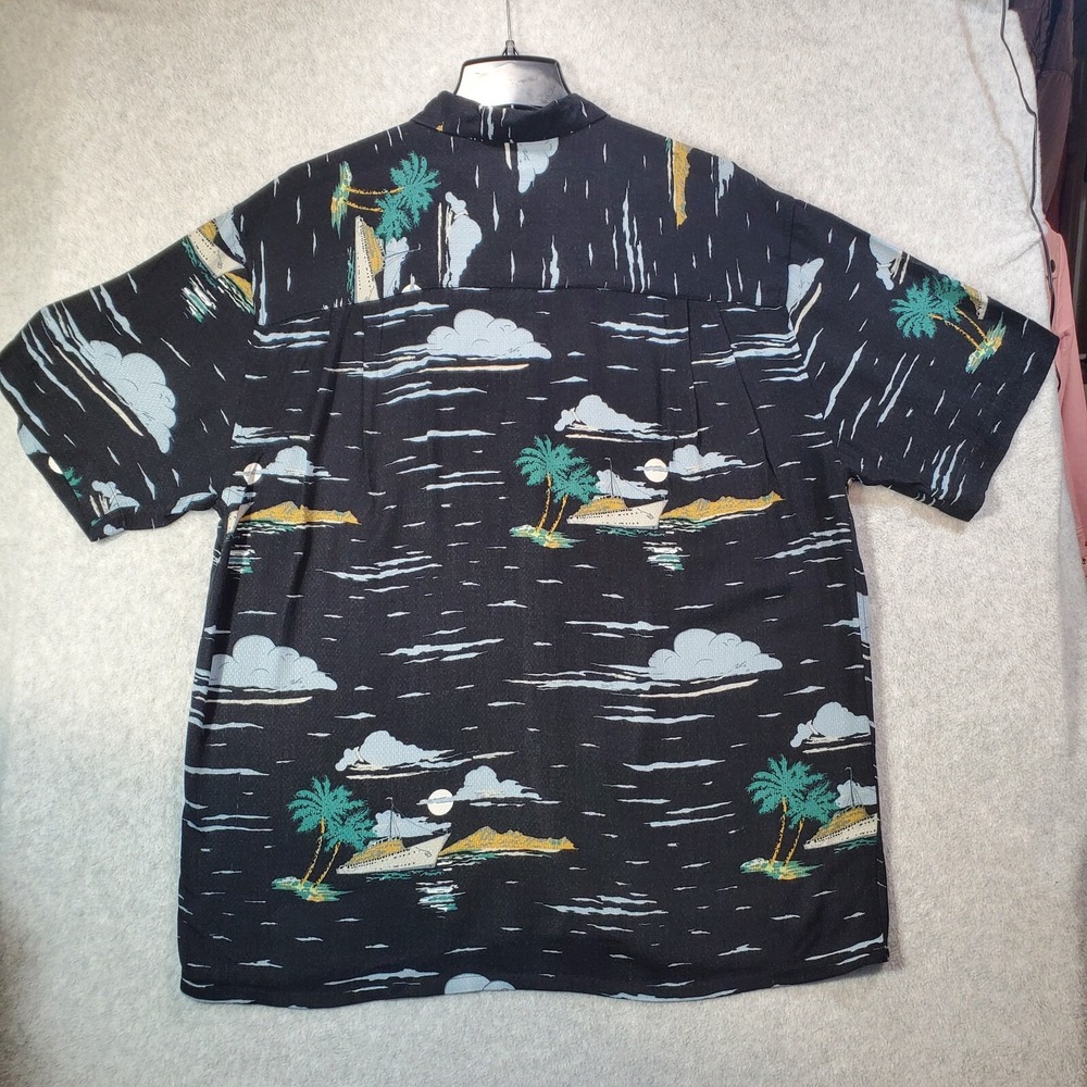 Island Fever Shirt Mens Medium Hawaiian Camp‎ Aloha Tropical Ship Cloud VTG